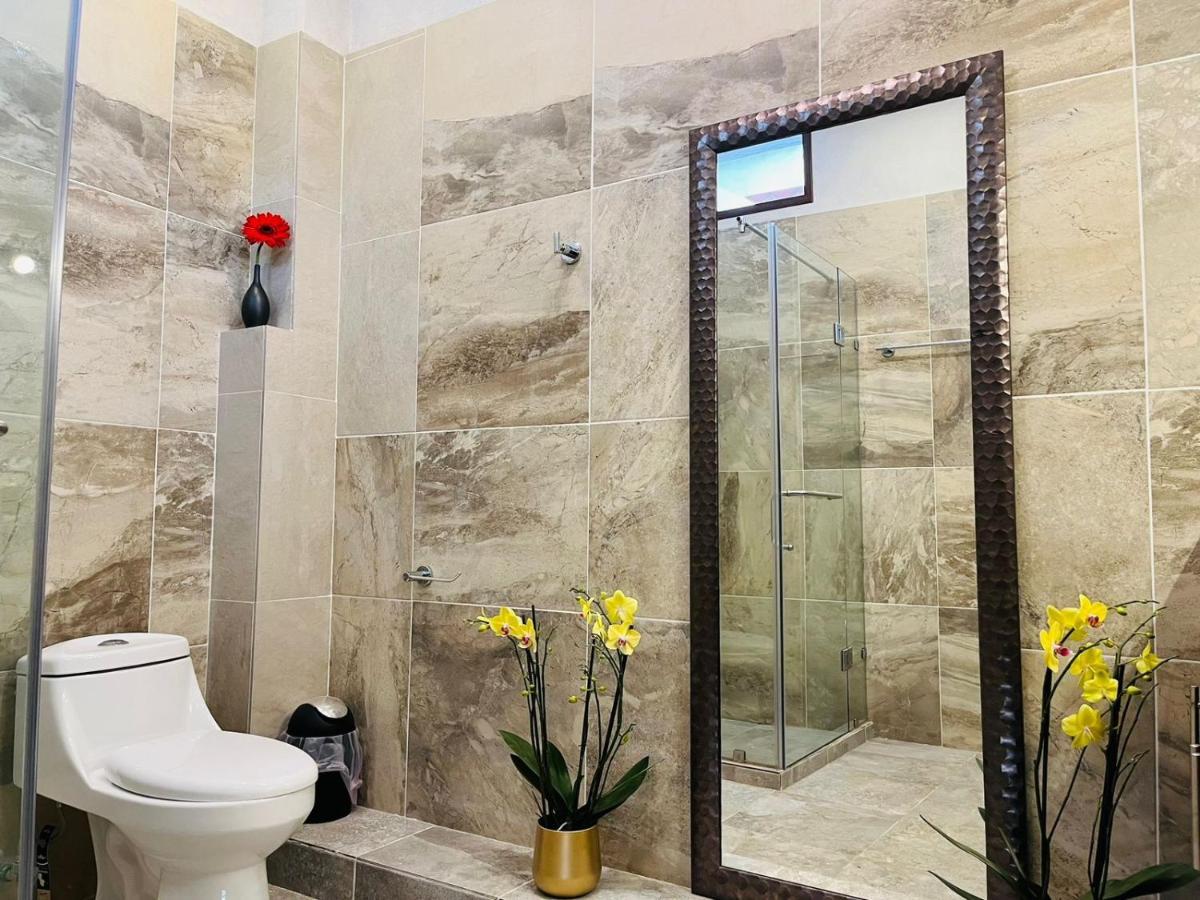 Hostel Gautamas Guest Rooms تيبوزتلان المظهر الخارجي الصورة
